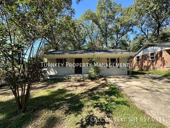 property at 2018 S Monroe St