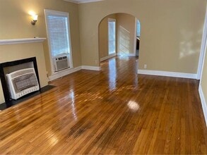 2502 1st St in Brownwood, TX - Building Photo - Building Photo