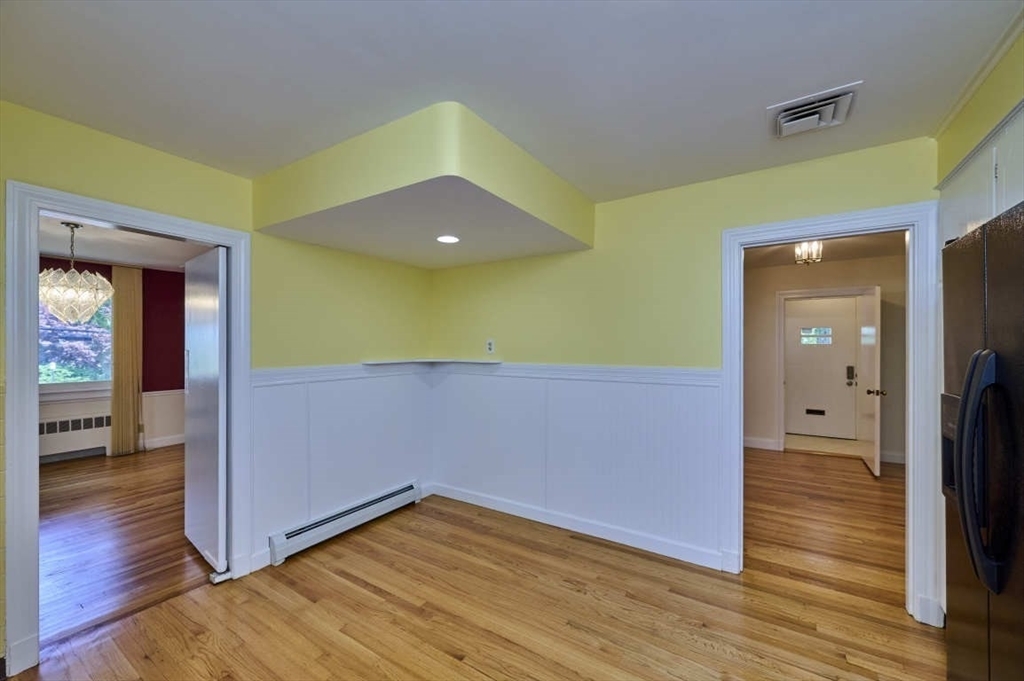 60 Brookline St, Unit 2 in Chestnut Hill, MA - Building Photo