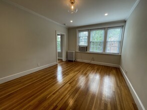 90 Kilsyth Rd, Unit 28 in Boston, MA - Building Photo - Building Photo