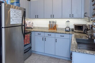 1642 7th Ave, Unit 219 in San Diego, CA - Foto de edificio - Building Photo