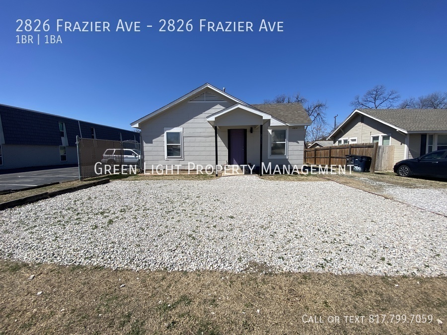 2826 Frazier Ave in Fort Worth, TX - Building Photo