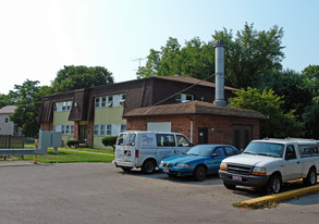 309 S Yellow Springs St in Springfield, OH - Building Photo