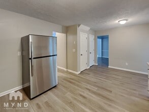 7138 Lone Oak Trce in Lithonia, GA - Building Photo - Building Photo