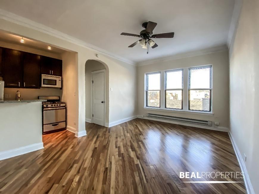 4614 N Paulina St in Chicago, IL - Building Photo