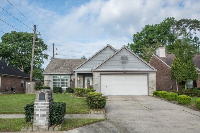 18711 Yaupon Trail in Atascocita, TX - Building Photo - Building Photo