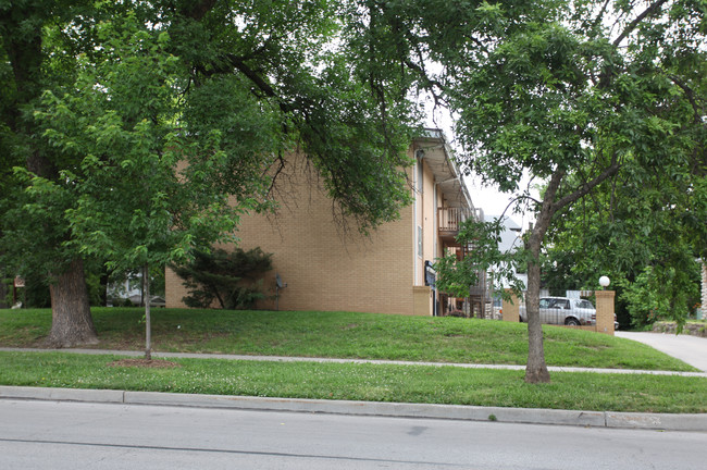 2901 E 29th St in Kansas City, MO - Foto de edificio - Building Photo