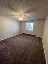 10452 S Fox Ridge Dr in Boise, ID - Building Photo - Building Photo