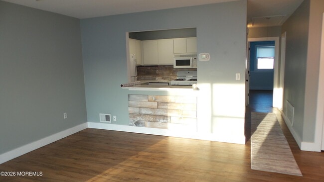 3403 Bridge Ave in Point Pleasant, NJ - Building Photo - Building Photo