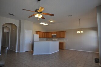 6932 La Hacienda Dr in Flint, TX - Building Photo - Building Photo