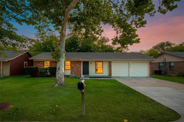 5905 Gayle Dr in Watauga, TX - Building Photo