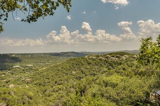 6800 Falcata Cove in Austin, TX - Building Photo - Building Photo