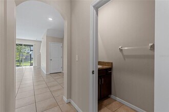 6517 Serenity Fall Ln in Sarasota, FL - Building Photo - Building Photo