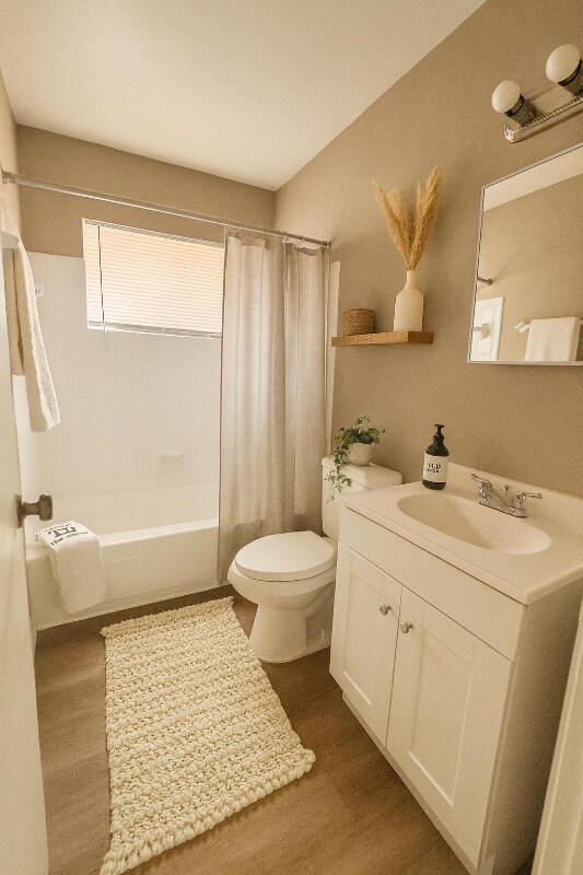 1735 Delano Ave, Unit 2 Bedroom in Memphis, TN - Foto de edificio - Building Photo