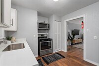 2409 Bastrop St photo'