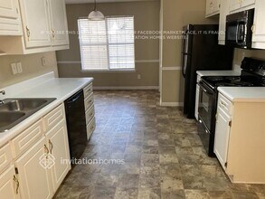 875 Wilmont Ct in Loganville, GA - Foto de edificio - Building Photo