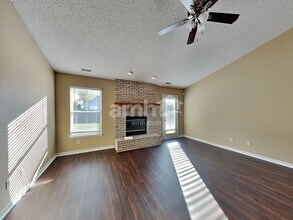 3742 Laurel Cherry Ln in Indianapolis, IN - Building Photo - Building Photo