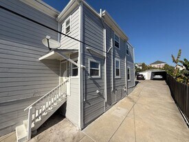2238 E 21st St in Oakland, CA - Building Photo