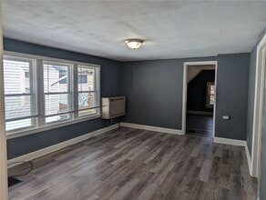 105 Ontario St in Rochester, NY - Building Photo - Building Photo