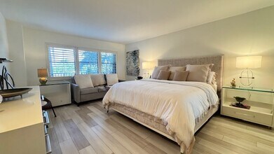 5100 N Ocean Blvd in Lauderdale-by-the-Sea, FL - Building Photo - Building Photo