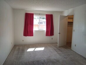 10393 S White Rock Rd in Rancho Cordova, CA - Building Photo - Building Photo