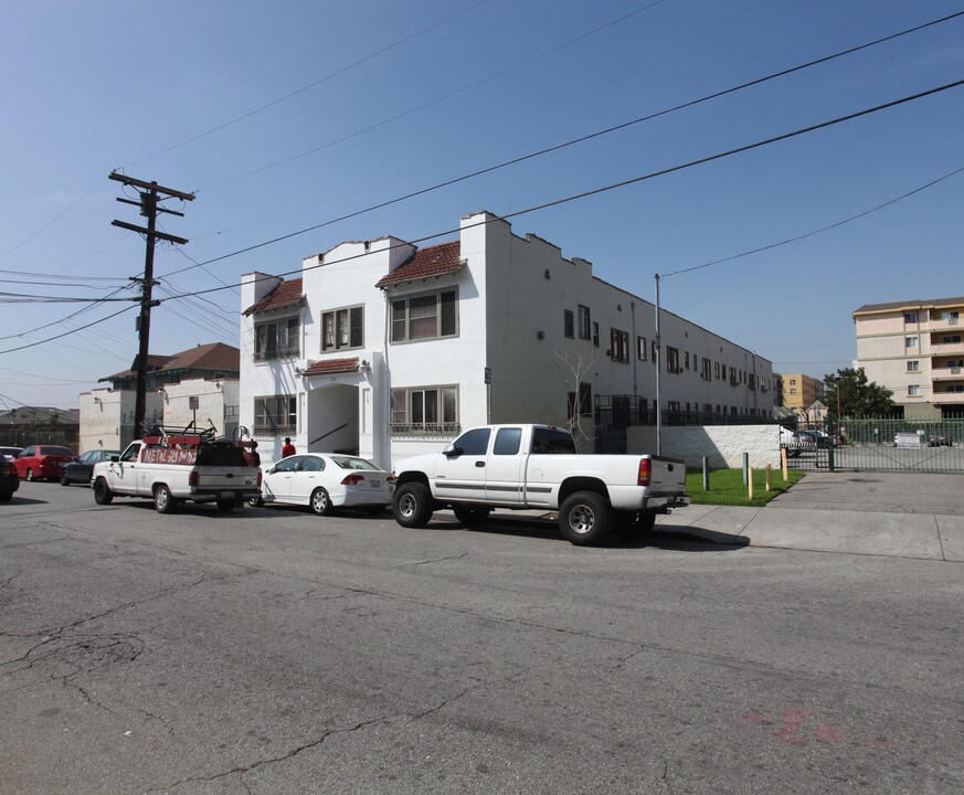 511 S Union Ave in Los Angeles, CA - Foto de edificio