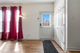 2992 Deerborne Ct in Atlanta, GA - Foto de edificio - Building Photo