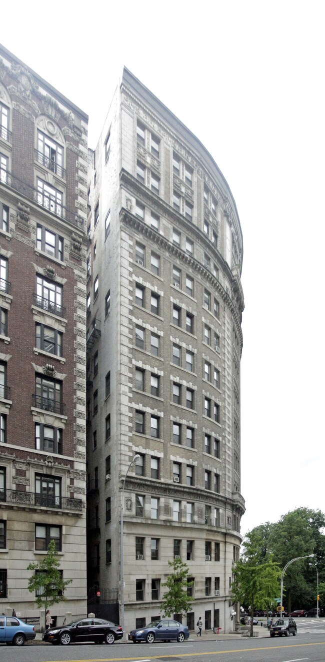 The Colosseum in New York, NY - Building Photo - Building Photo