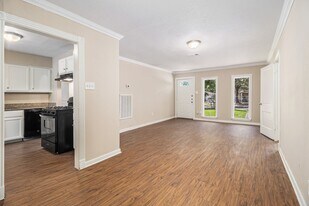 5235 Kingsbury St in Houston, TX - Building Photo