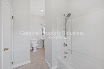 3158 Montana Ave in Cincinnati, OH - Building Photo - Building Photo