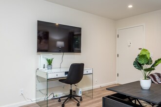 225 Vera Ave in Redwood City, CA - Building Photo - Building Photo