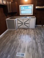 43 Carter Gregory in Monticello, KY - Building Photo