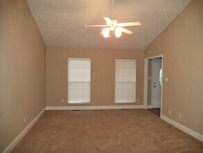 112 Rouen Ct in Maryville, TN - Building Photo - Building Photo