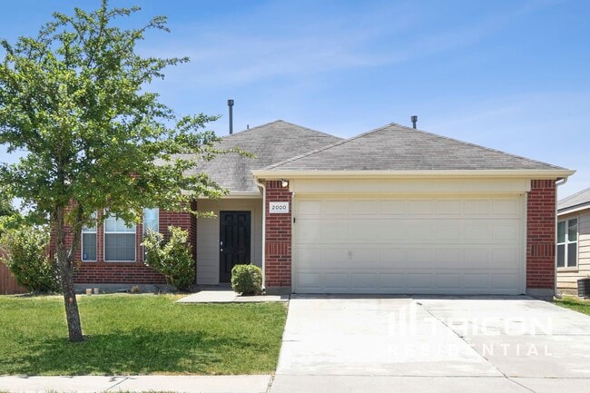 property at 2000 Natchez Dr