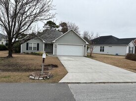 143 N Belvedere Dr in Hampstead, NC - Building Photo