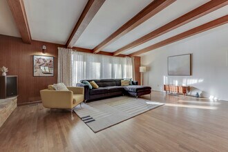 111 McClellan Rd in Greenfield, IN - Building Photo - Building Photo