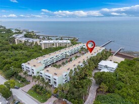 87455 Old Hwy in Islamorada, FL - Building Photo