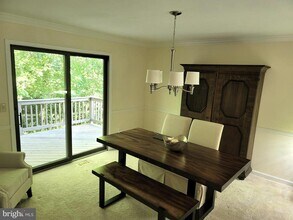 1 Fitzgerald Dr in Annapolis, MD - Building Photo - Building Photo