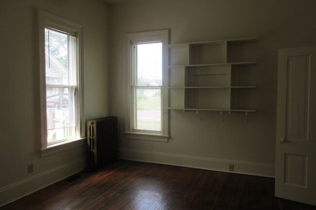 100 S 14th St in Terre Haute, IN - Building Photo - Building Photo