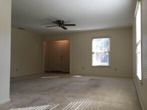 47 Somerset Townhouse in Statesboro, GA - Building Photo - Building Photo