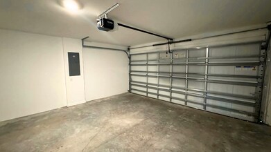 936 Admiral Bull Halsey Ave in La Belle, FL - Building Photo - Building Photo