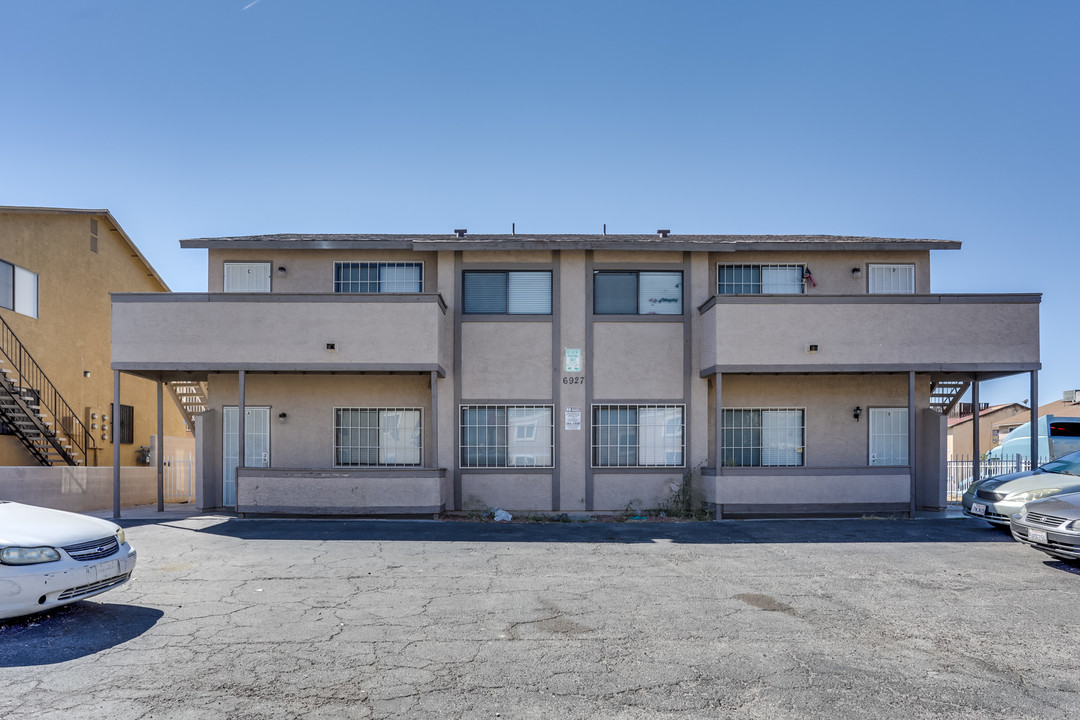 Appleton Apartments in Las Vegas, NV - Building Photo