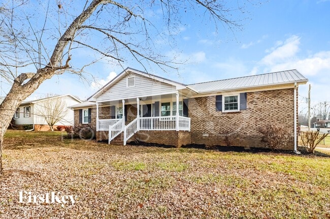 property at 4842 Greenwood Dr