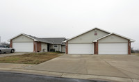 Gardens of Mabank Senior Living in Mabank, TX - Foto de edificio - Building Photo