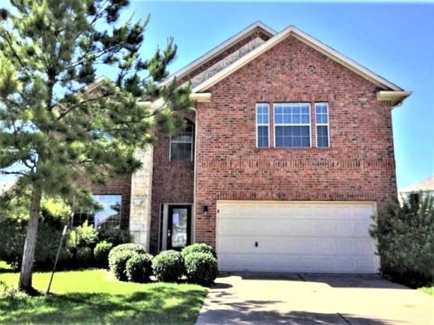 property at 16954 Langham Heights Ln