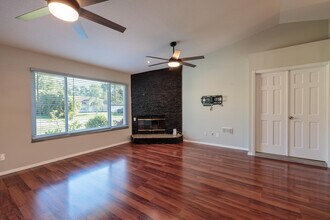 842 SE Streamlet Ave in Port St. Lucie, FL - Building Photo - Building Photo