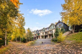 5903 185th Ct NE in Redmond, WA - Building Photo - Building Photo