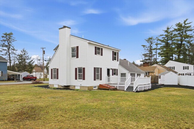 14 Plummer Rd in Bedford, NH - Building Photo - Building Photo