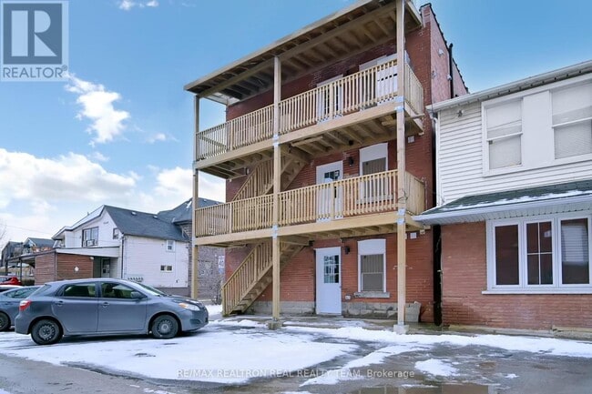 195 Balmoral Ave N in Hamilton, ON - Building Photo - Building Photo