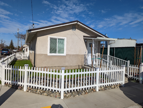 700 Swift St in Orland, CA - Building Photo - Building Photo